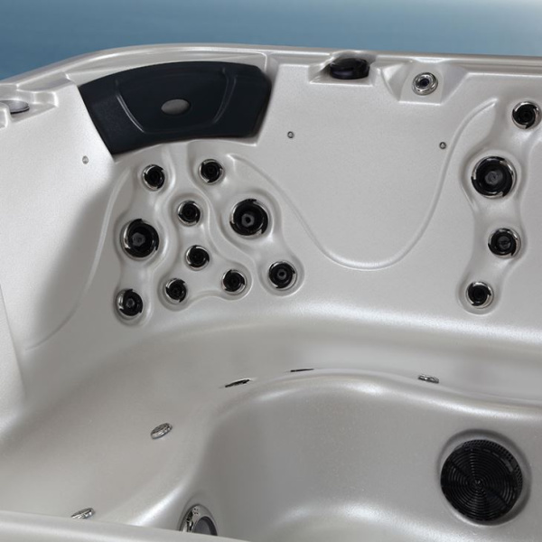 Гидромассажный спа бассейн Lovia Spa L503